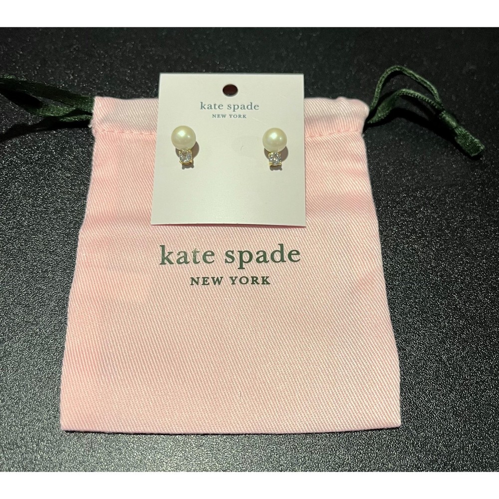**NWT**Kate Spade Pearls of Wisdom Studs; MSRP $39